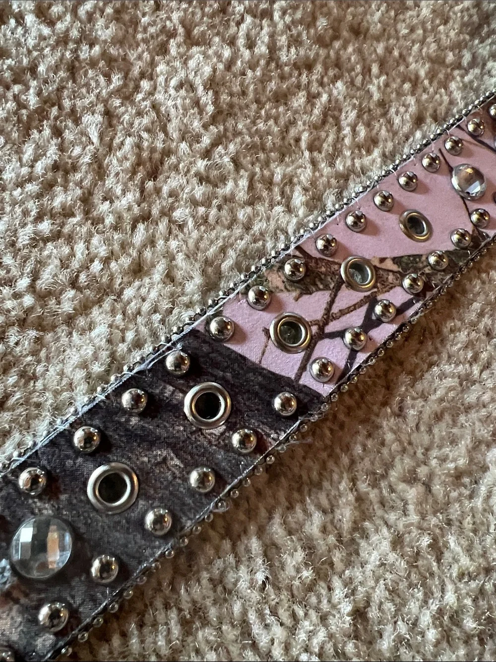 Blazin Roxx Pink Western Belt with Ornate Silver Buckle and Rhinestone Accents.
